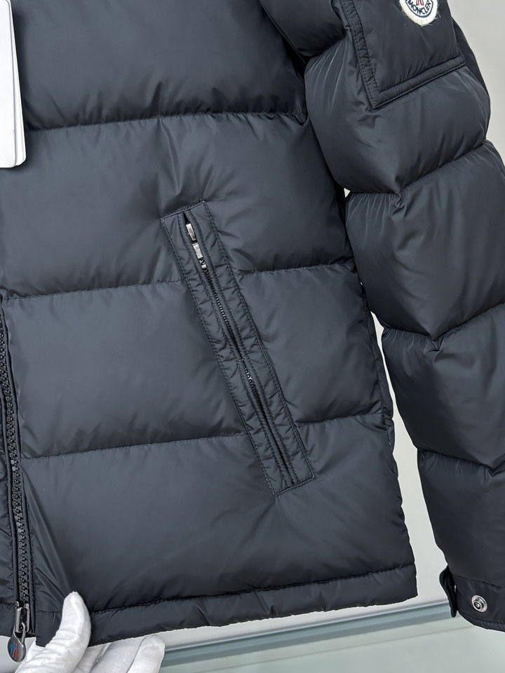 MONCLER MAYA ショート丈 ダウンジャケット