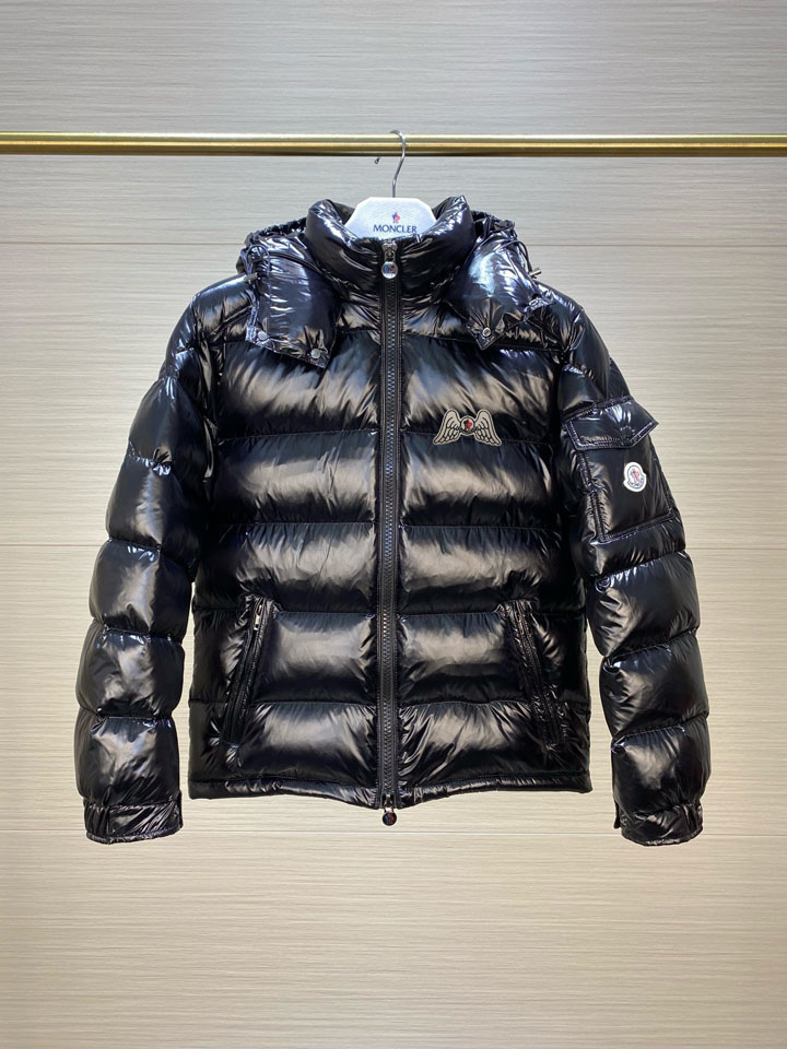 MONCLER フード付き ダウンジャケット MAYA
