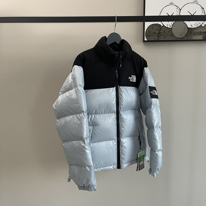 THE NORTH FACE ヌプシ ダウンジャケット