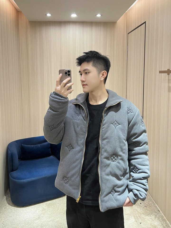 Vuitton 秋冬 ウール ニット アウター