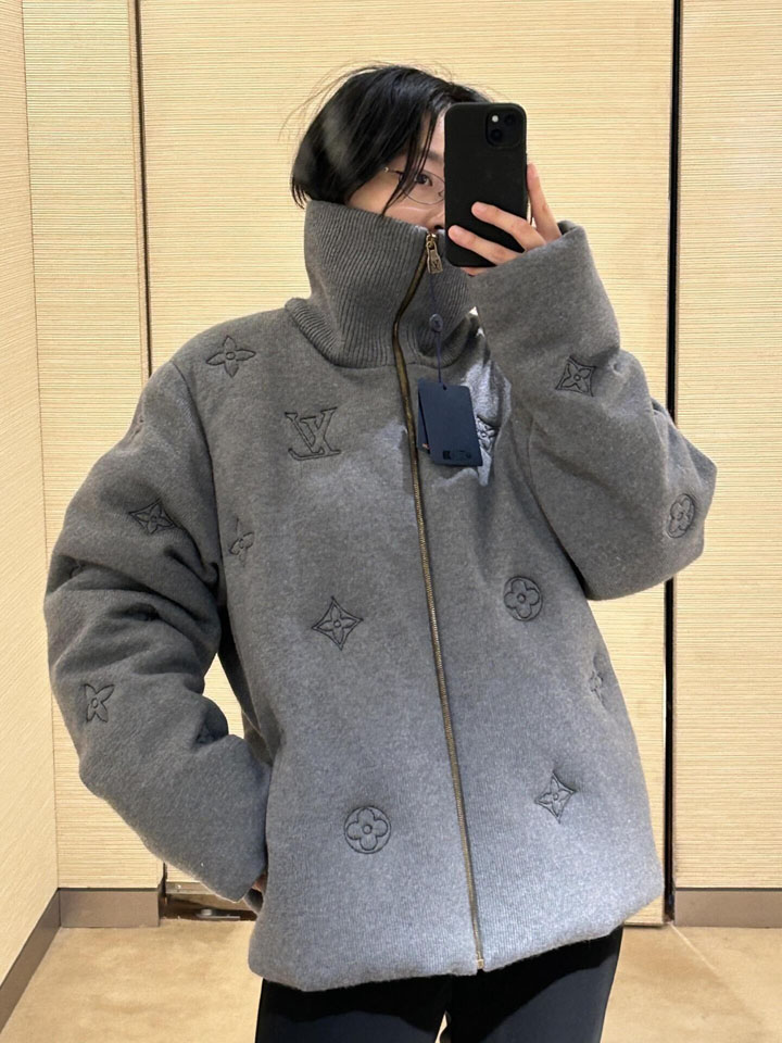 ルイヴィトン ニット ウール アウター