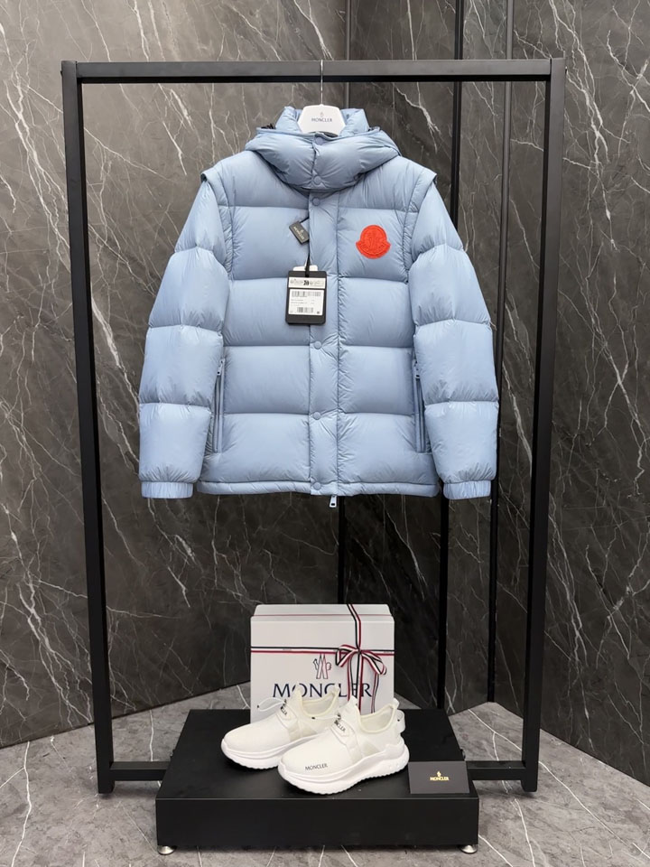 MONCLER CYCLONE ダウンジャケット