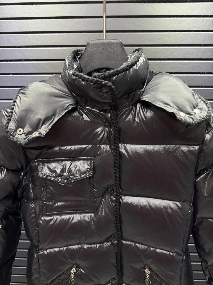 MONCLER レディース ダウン ショート丈