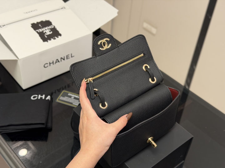 CHANEL ミニ フラップ バッグ