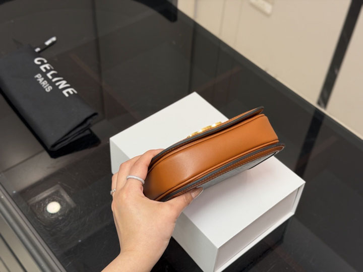 CELINE レザー ミニ バッグ