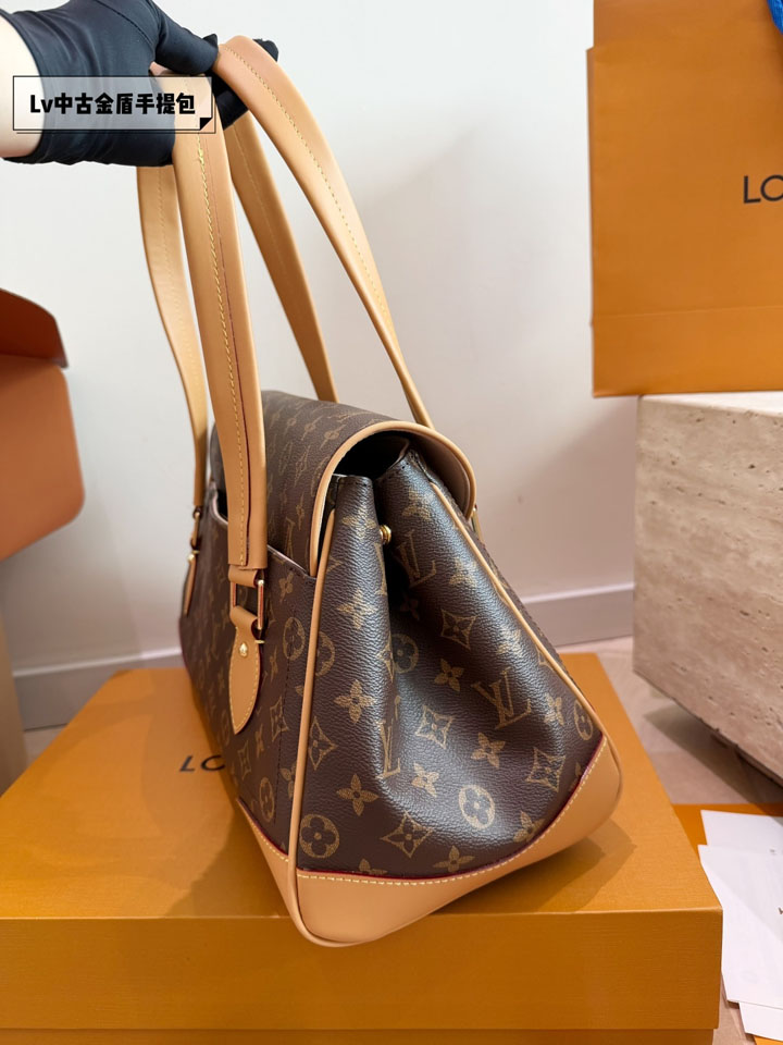 LOUIS VUITTON Canvas Beverly GM