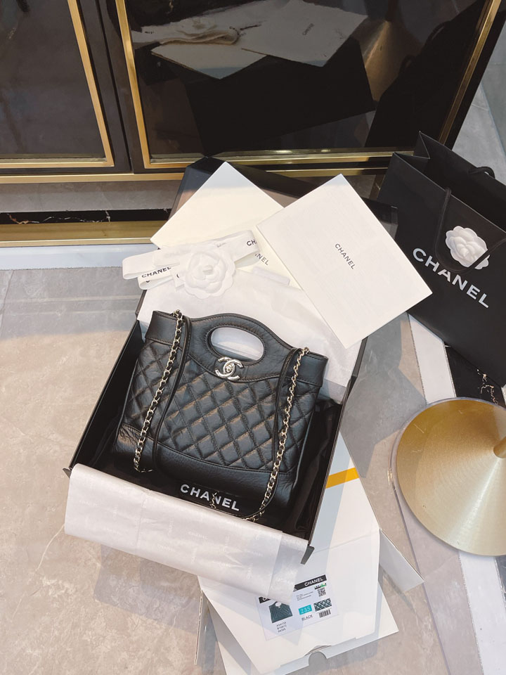 CHANEL レディース チェーンバッグ