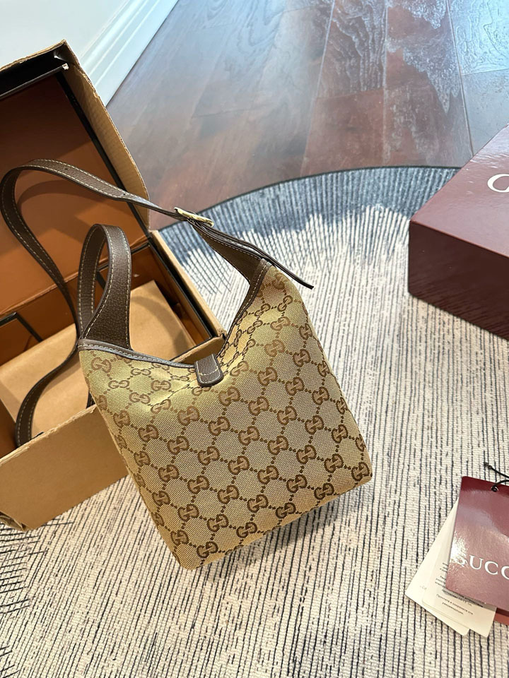 GUCCI GGスプリーム ジャッキー バッグ