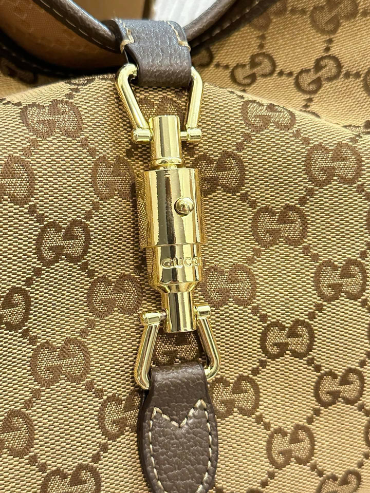 GUCCI レザーハンドバッグ