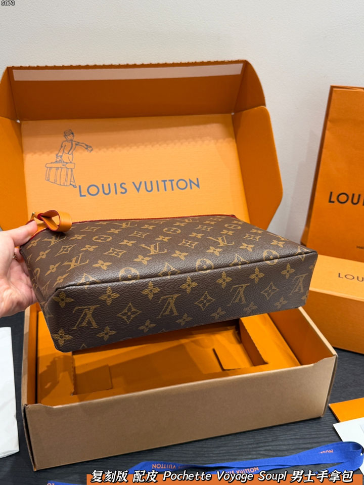 VUITTON メンズ クラッチバッグ