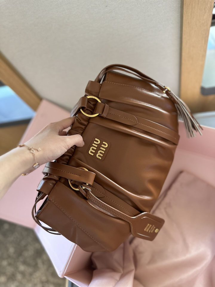 MiuMiu Joie ショルダーバッグ