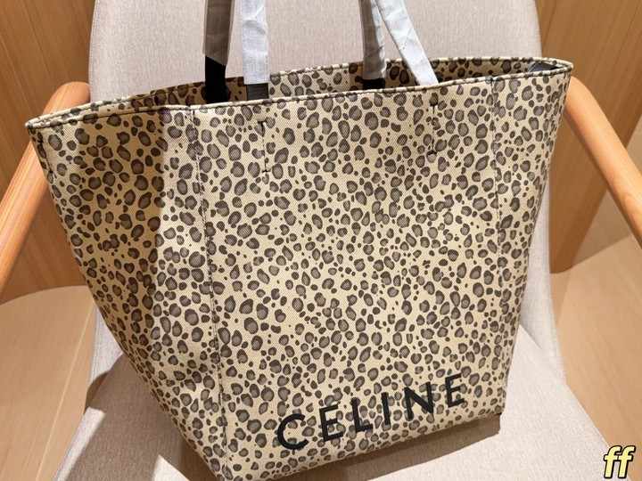 CELINE レディース トートバッグ