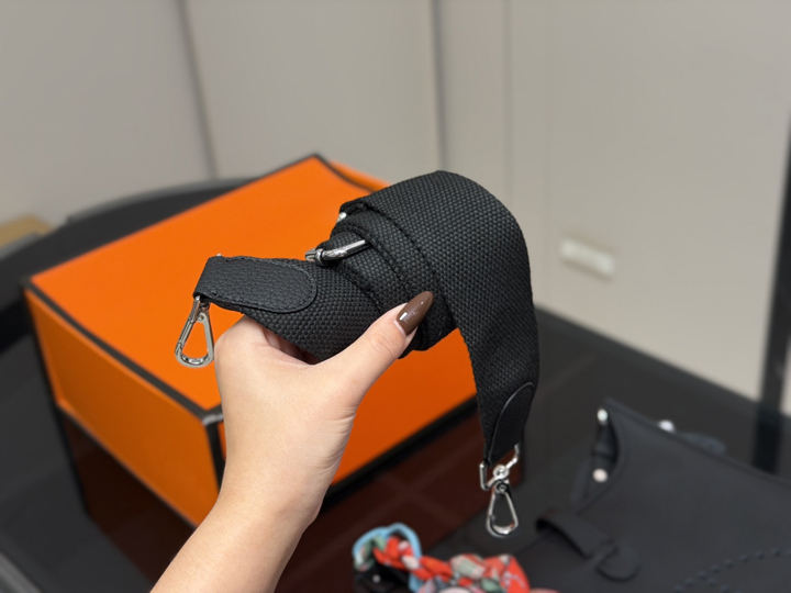 エルメストートバッグ トリヨン レザー