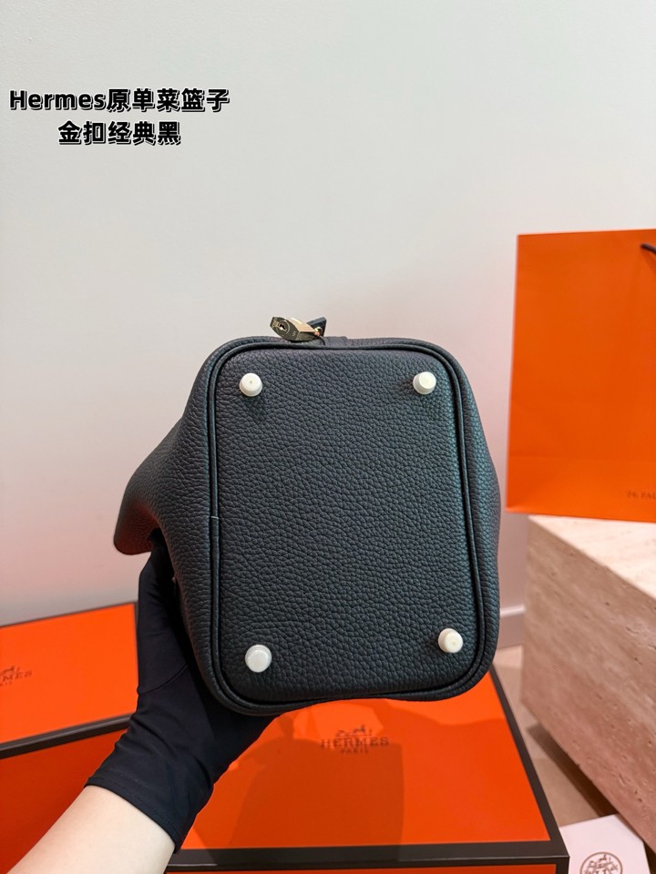 HERMES ピコタン
