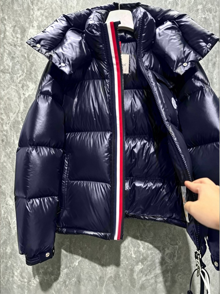 MONCLER ダウンジャケット ネイビー