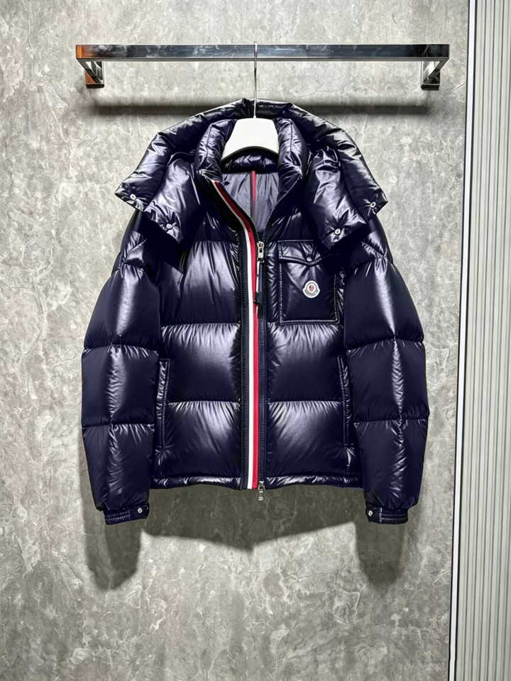 MONCLER MONTBELIARD