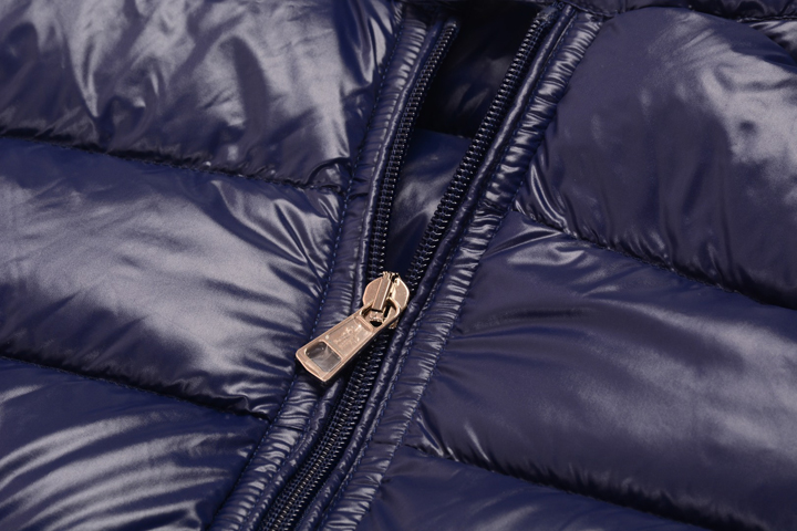 MONCLER ショート ダウン メンズ