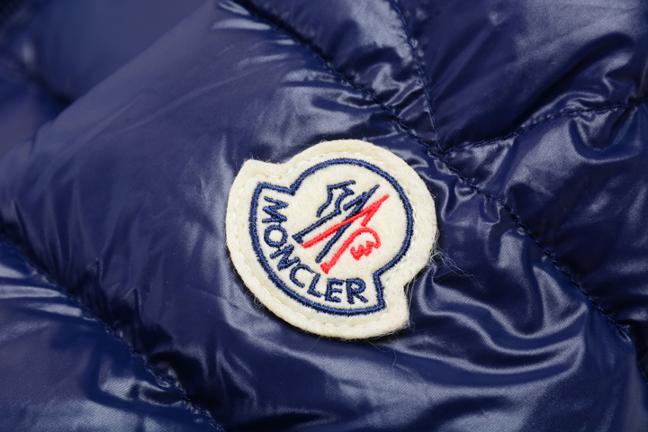 MONCLER ショート ダウン メンズ
