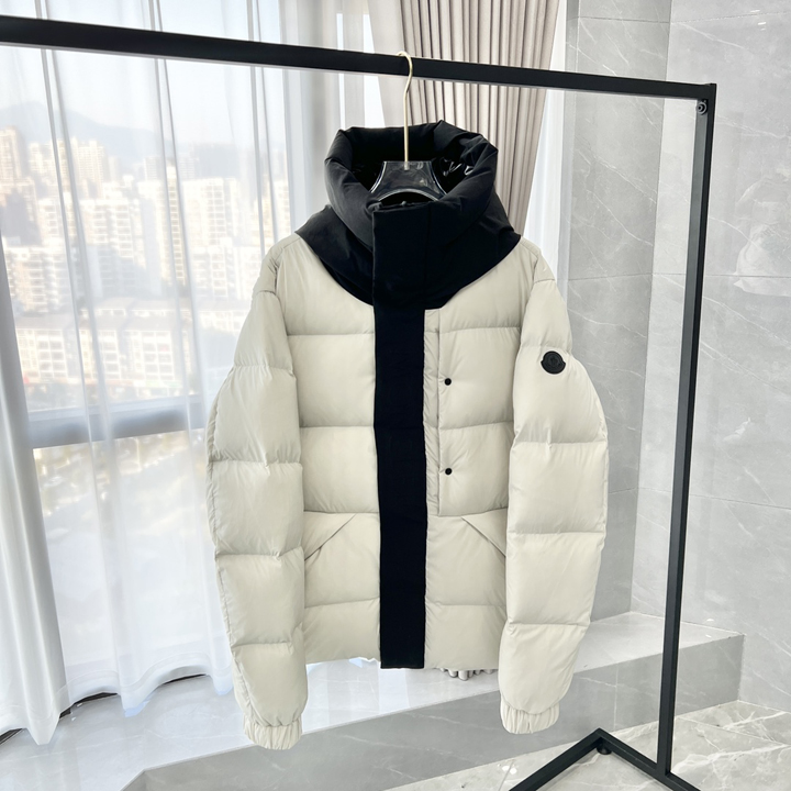 MONCLER MADEIRA ダウンジャケット