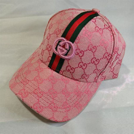 GUCCIキャップ サイズ調整可能