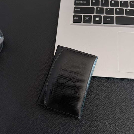 グッチ ミニ 財布 三つ折り