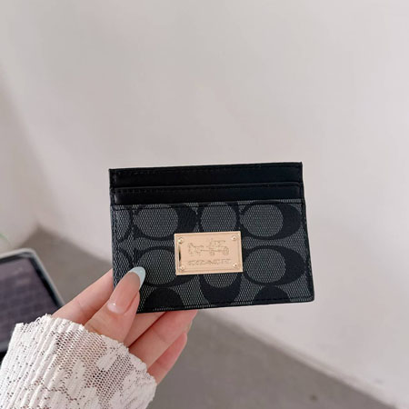 コーチ メタルプレートロゴ カードケース