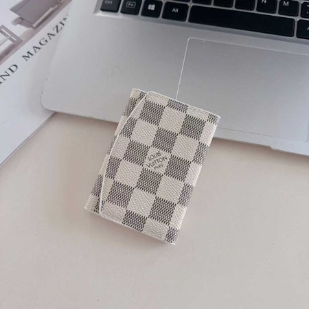 ルイヴィトン コインケース 三つ折り