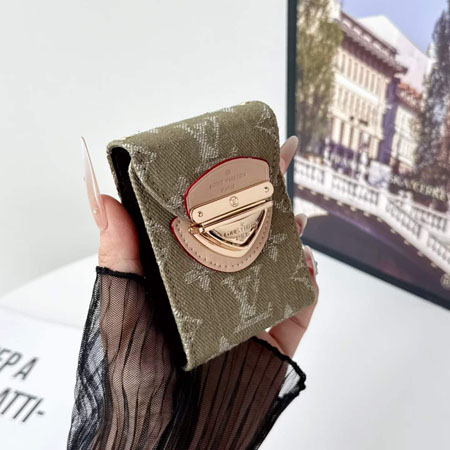 VUITTON 名刺入れ レディース
