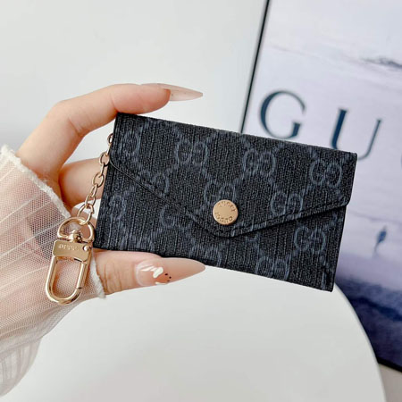 Gucci ミッキー カードケース