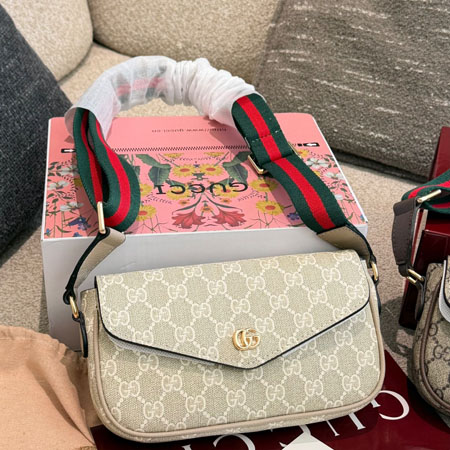 GUCCI レディース 斜め掛け ミニバッグ