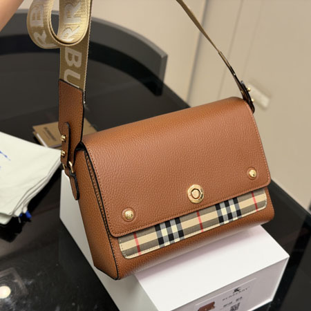 バーバリー レディース バッグ